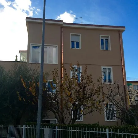 بيت للعطل Casa Marzi